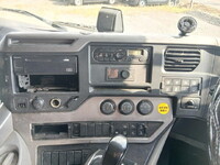 UD TRUCKS Quon Trailer Head 2PG-GK5AAB 2019 600,000km_20