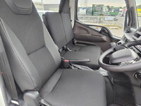 MITSUBISHI FUSO Canter Double Cab 2RG-FBA20 2026 414km_19