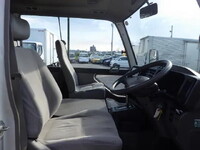 TOYOTA Coaster Micro Bus BDG-XZB50 2011 155,128km_7