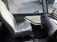 TOYOTA Coaster Micro Bus BDG-XZB50 2011 155,128km_8
