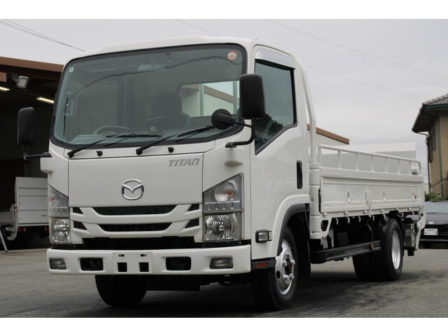 MAZDA Titan Flat Body TRG-LLS85AR 2016 96,768km