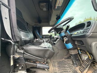 ISUZU Giga Trailer Head QDG-EXZ52AJ 2016 470,000km_18