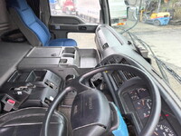 ISUZU Giga Trailer Head QDG-EXZ52AJ 2016 470,000km_19