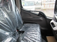 MITSUBISHI FUSO Canter Truck (With 4 Steps Of Cranes) 2RG-FEAV0 2026 212km_30