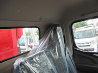 MITSUBISHI FUSO Canter Truck (With 4 Steps Of Cranes) 2RG-FEAV0 2026 212km_31