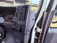 ISUZU Elf Aluminum Van TRG-NLR85AN 2018 210,014km_26