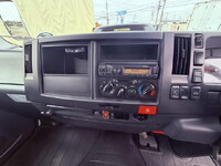 ISUZU Elf Panel Van 2RG-NLR88AN 2021 86,426km_33