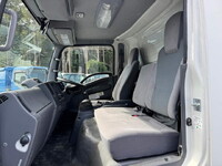 ISUZU Elf Refrigerator & Freezer Truck 2RG-NPR88YN 2021 197,608km_33