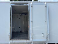ISUZU Elf Refrigerator & Freezer Truck 2RG-NPR88YN 2021 197,608km_9