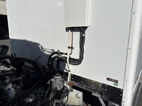 ISUZU Forward Refrigerator & Freezer Truck TKG-FRR90T2 2015 402,000km_10