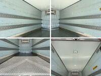 ISUZU Forward Refrigerator & Freezer Truck TKG-FRR90T2 2015 402,000km_17