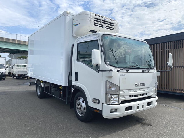Elf Refrigerator & Freezer Truck_1
