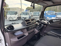 MITSUBISHI FUSO Canter Flat Body 2RG-FBA20 2025 842km_32