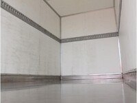 ISUZU Elf Panel Van TPG-NHR85AN 2016 51,845km_13