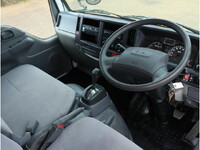 ISUZU Elf Panel Van TPG-NHR85AN 2016 51,845km_17