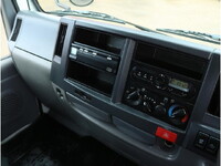 ISUZU Elf Panel Van TPG-NHR85AN 2016 51,845km_23