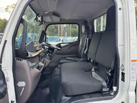 MITSUBISHI FUSO Canter Flat Body 2RG-FBA20 2026 769km_33