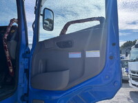 UD TRUCKS Quon Trailer Head 2PG-GK5AAB 2019 375,000km_30