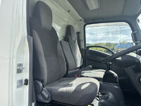 ISUZU Elf Panel Van 2RG-NLR88AN 2020 299,434km_31