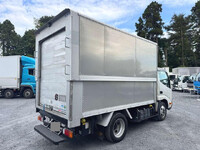HINO Dutro Aluminum Van TSG-XKU605M 2015 96,956km_2