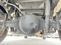 ISUZU Elf Aluminum Van TRG-NMR85AN 2018 281,400km_25