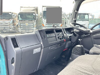 ISUZU Elf Aluminum Van TRG-NMR85AN 2018 281,400km_31
