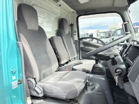 ISUZU Elf Aluminum Van TRG-NMR85AN 2018 281,400km_33