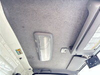 ISUZU Elf Aluminum Van TRG-NMR85AN 2018 281,400km_35