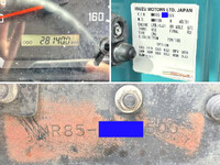 ISUZU Elf Aluminum Van TRG-NMR85AN 2018 281,400km_40