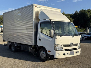 HINO Dutro Aluminum Van TKG-XZU710M 2015 222,000km_1