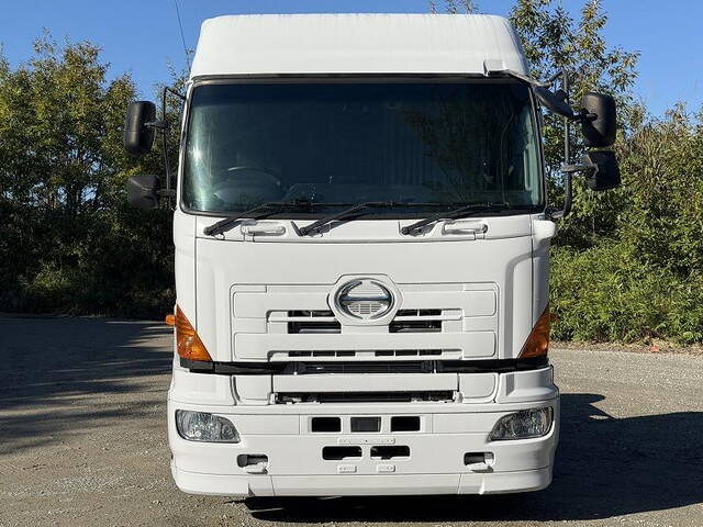 Profia Trailer Head_1