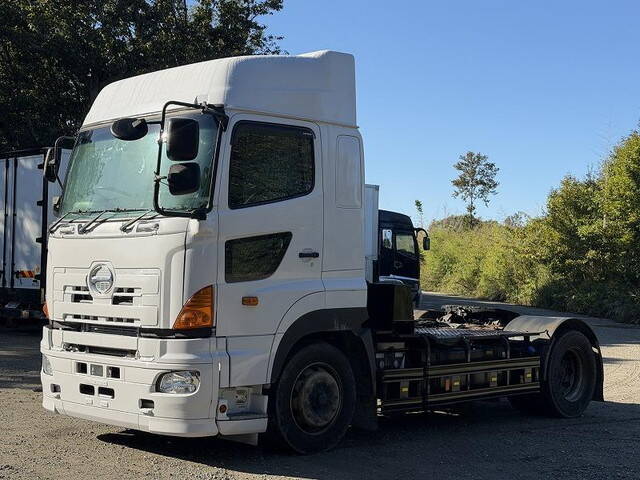 Profia Trailer Head_1