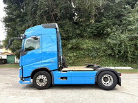 VOLVO Others Trailer Head 2DG-KA2TEA2 2020 650,000km_5