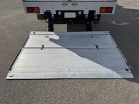 ISUZU Forward Aluminum Van TKG-FRR90S2 2017 132,846km_11