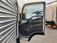 ISUZU Elf Aluminum Van TRG-NPR85AN 2015 89,529km_30