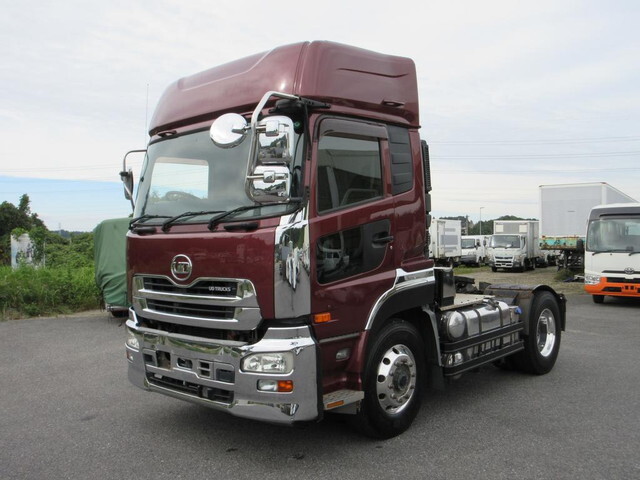 UD TRUCKS Quon Trailer Head QKG-GK5XAB 2013 293,870km