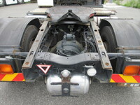 UD TRUCKS Quon Trailer Head QKG-GK5XAB 2013 293,870km_17