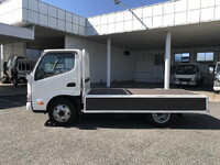 HINO Dutro Flat Body 2RG-XZU605M 2020 43,695km_10