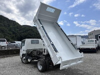 ISUZU Elf Dump TKG-NJR85AN 2013 75,449km_2