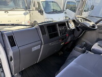 ISUZU Elf Aluminum Van BKG-NLR85N 2007 41,700km_37