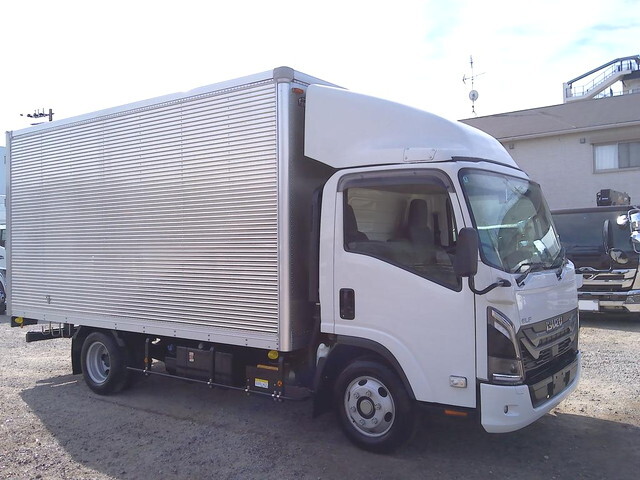 Elf Aluminum Van_1
