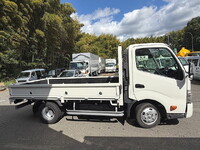 HINO Dutro Flat Body SKG-XZU700M 2011 181,000km_5