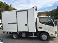 TOYOTA Toyoace Refrigerator & Freezer Truck 2RG-XZC605 2019 123,000km_5