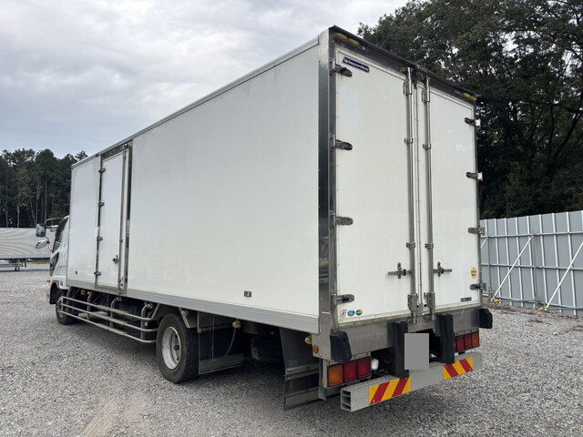 Fighter Refrigerator & Freezer Truck_2