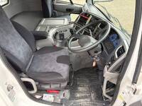 UD TRUCKS Quon Dump QKG-CW5XL 2015 170,000km_21