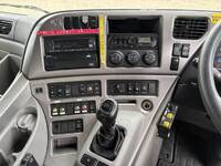 UD TRUCKS Quon Dump QKG-CW5XL 2015 170,000km_22
