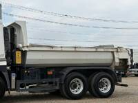 UD TRUCKS Quon Dump QKG-CW5XL 2015 170,000km_6