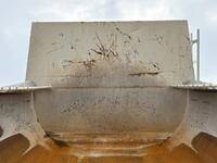 UD TRUCKS Quon Dump QKG-CW5XL 2015 170,000km_7