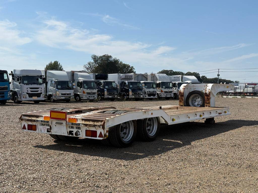 Others Others Heavy Equipment Transportation Trailer PMR235AR 2014 _1
