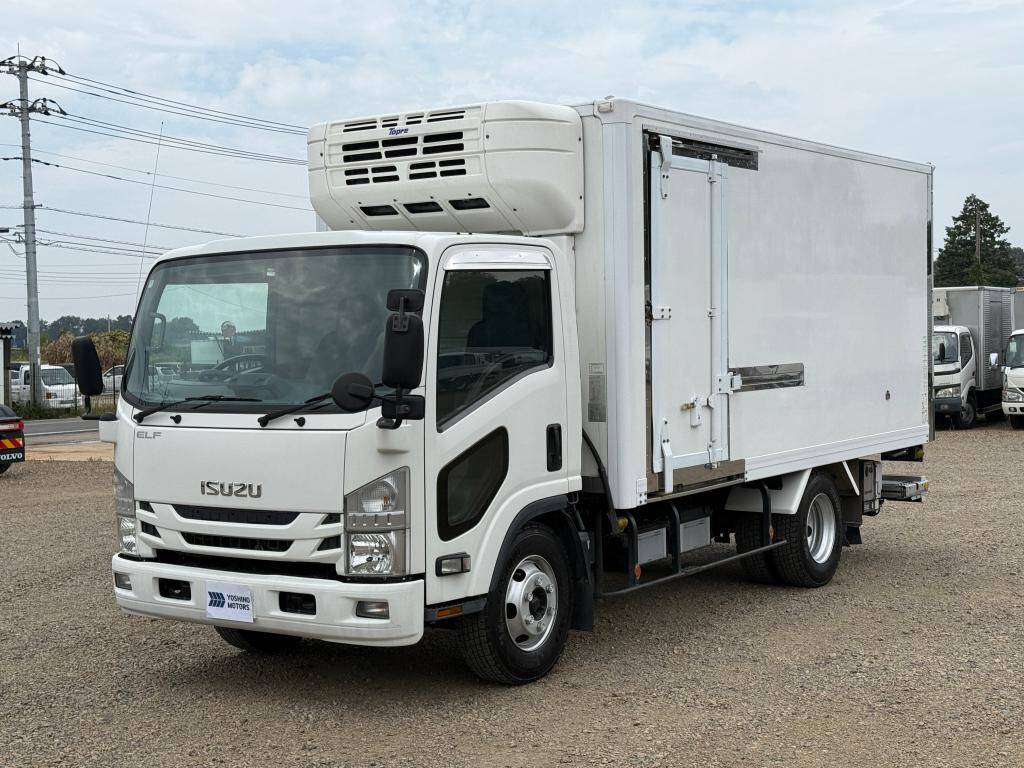 ISUZU Elf Refrigerator & Freezer Truck 2RG-NPR88YN 2020 144,000km_1